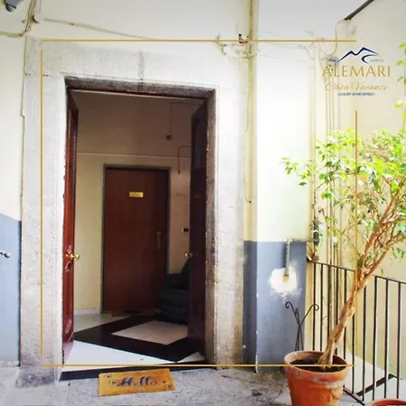 Alemari Casa Vacanze Vendégház Nápoly